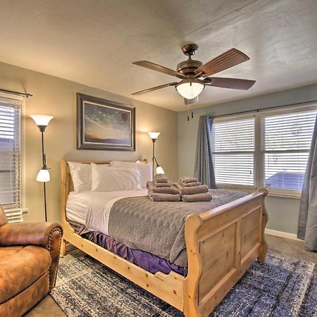 Central Phoenix Cottage With Private Yard! Exterior foto